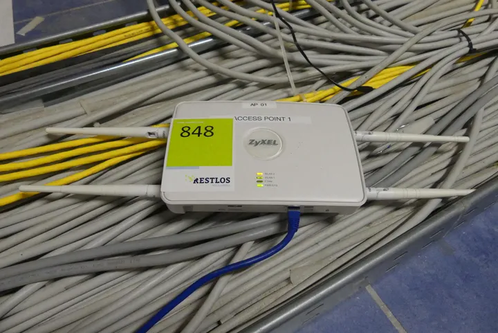 ZyXEL - Dual-Band Wireless Access Point Modell: NWA3560-N